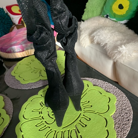 Brand new sparkly EXPRESSION boots size 6 - Picture 5 of 7